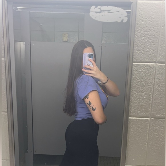 Meet your Posher, Lacey - Picture 5 of 11